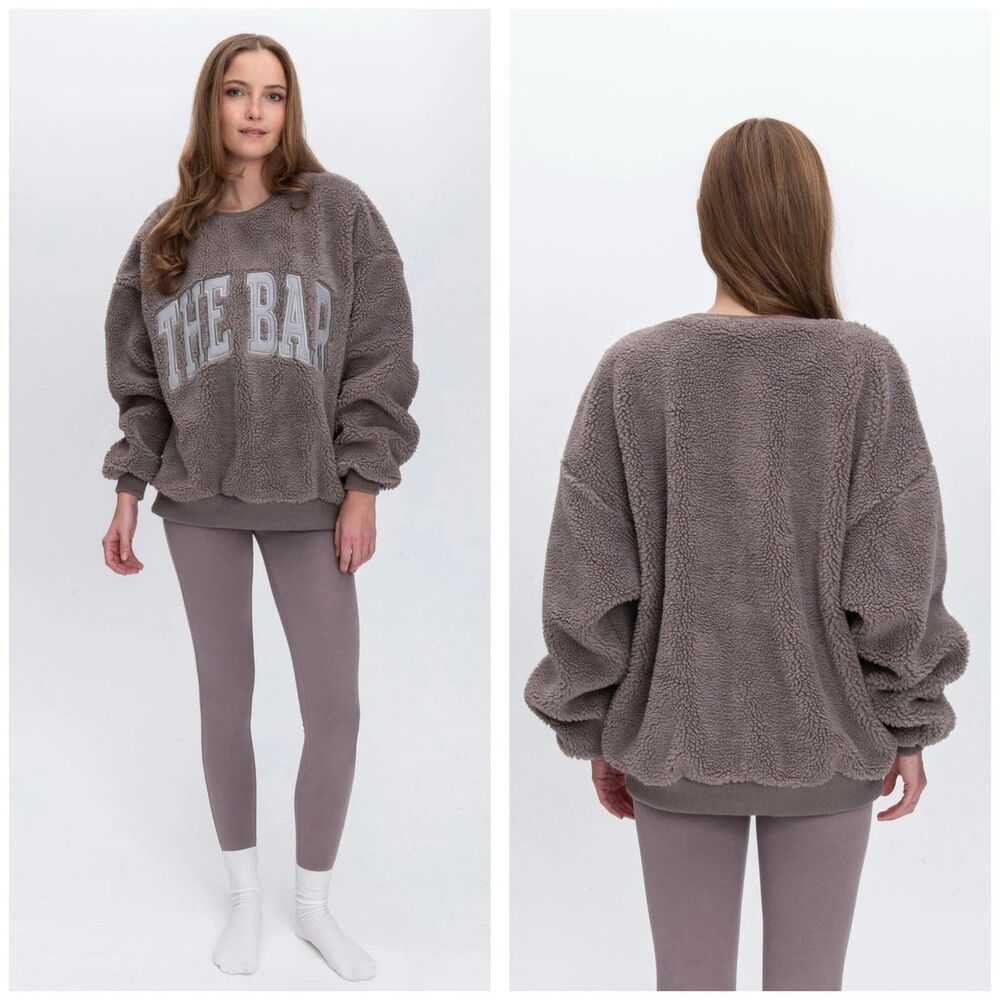 The Bar Arlo Sherpa Varsity Letter Crewneck Sweatshirt Taupe XL Boxy Oversized
